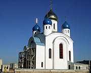 Митрополит Филарет совершил чин освящения Воскресенского храма в Минске